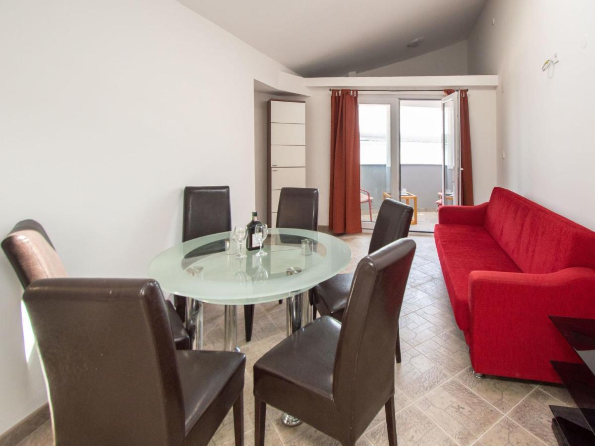 Apartment Ivana-4 By Interhome Raslina Kültér fotó